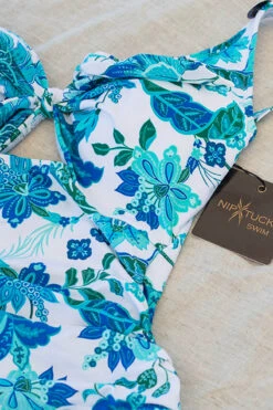 Boheme Flowers Connie D DD Cup Underwire Floral One Piece Swimsuit - Final Sale -Bikini Confidence NN1043BHW Connie onepiece swimsuit boheme flowers white nip tuck swim tummy control womens swimwear flatlay